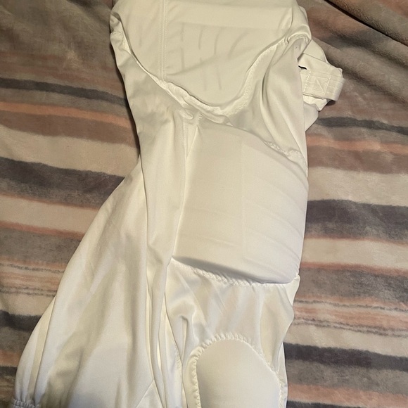 Football 🏈 pants - Picture 3 of 7